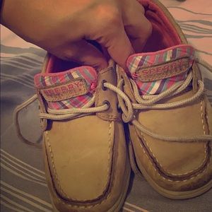 Girl sperry shoes